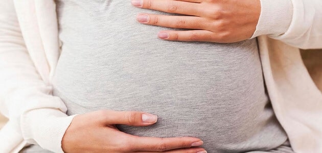 أسباب تحجر البطن في الشهر التاسع وقلة حركة الجنين مقال