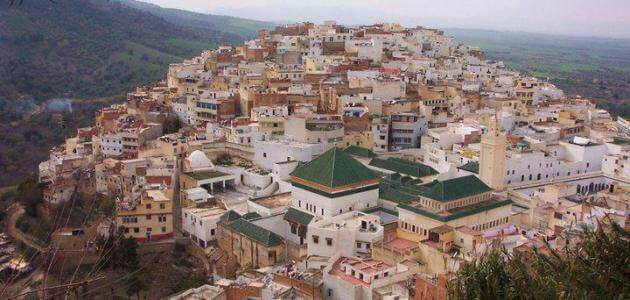 أين تقع مدينة فاس في المغرب ؟
