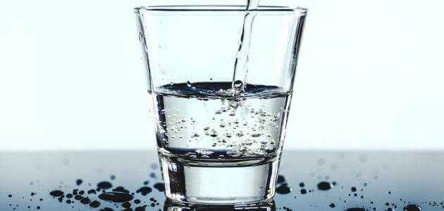روديو إحباط الخطط  ما حكم من شرب الماء أثناء أذان الفجر دون علم - مقال