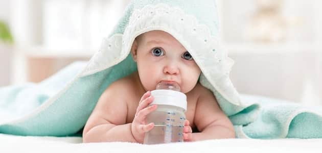 فطام الطفل عن الرضاعة الطبيعية
