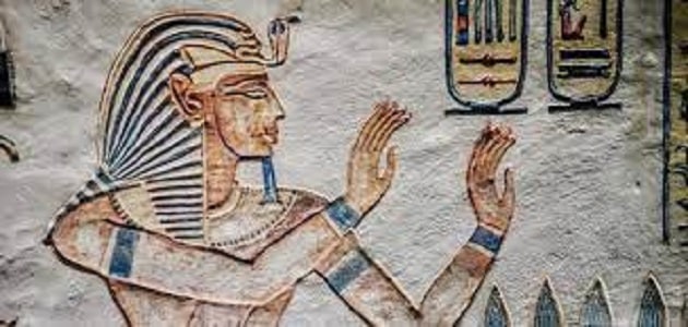 بحث عن الفن المصري القديم