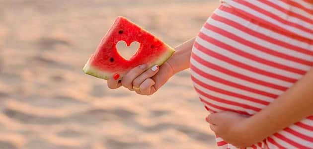 هل البطيخ مضر للحامل