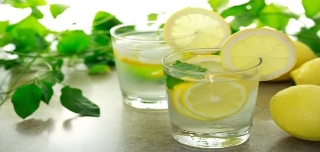 طريقة عمل ماء الليمون لإنقاص الوزن