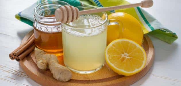 تشكيلة الوغد ترجمة  الماء الدافئ والليمون والعسل قبل النوم - مقال