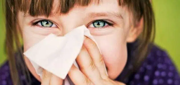 علاج نزلات البرد عند الأطفال بالاعشاب