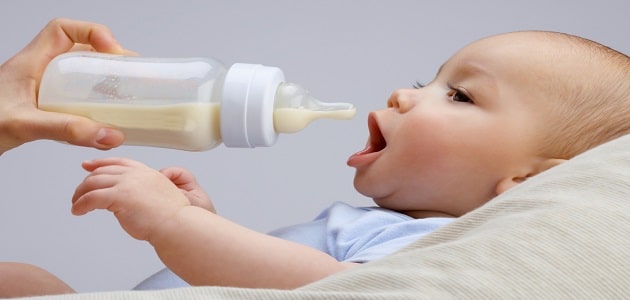 متى تنتهي حساسية اللاكتوز عند الرضع؟