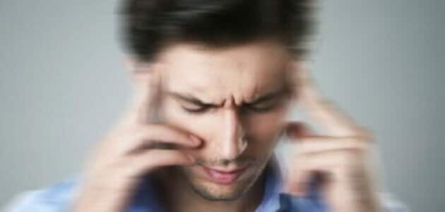 هل التهاب الأذن يسبب دوخة وصداع